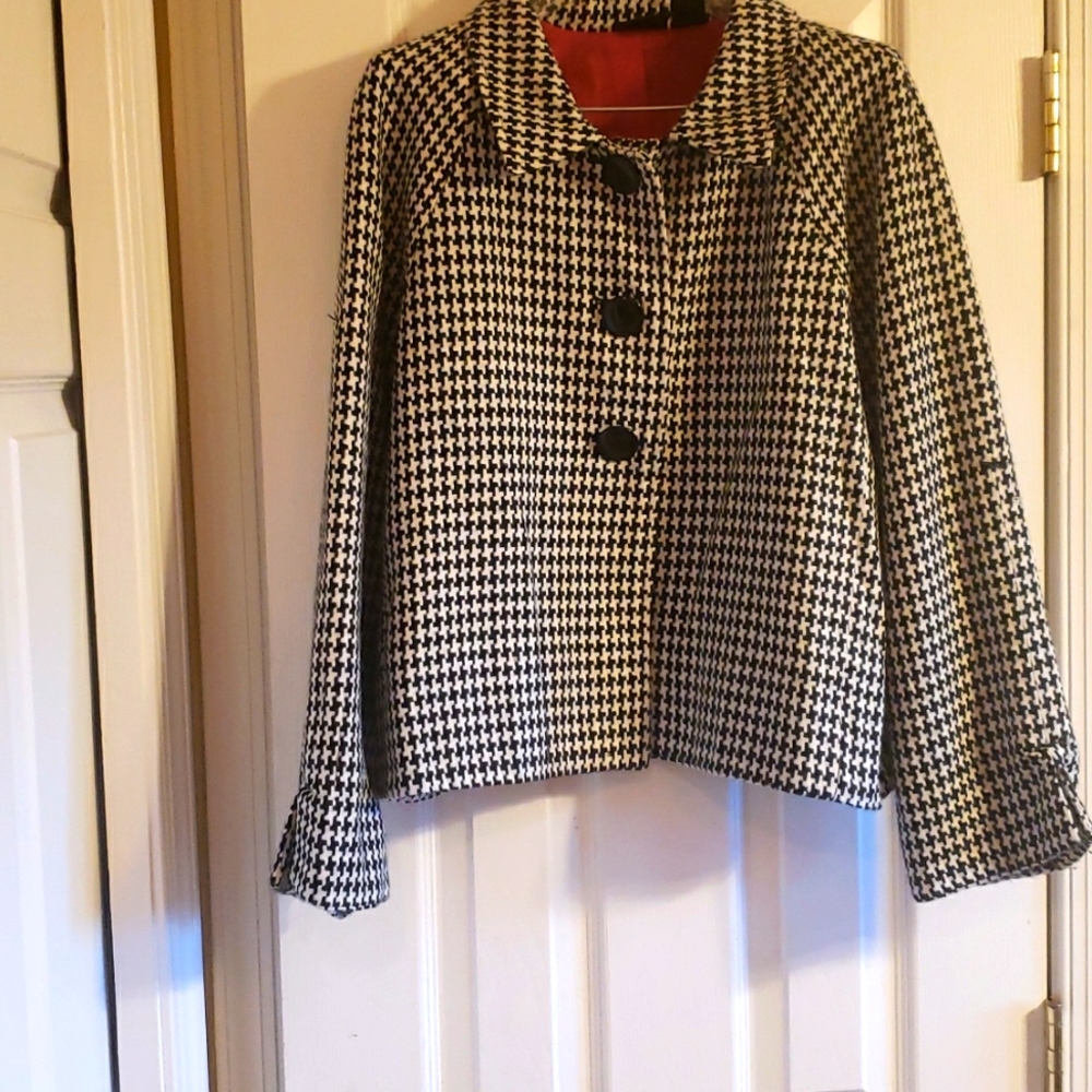 Tailor B. Moss Tweed womans blazer  black and white size 10